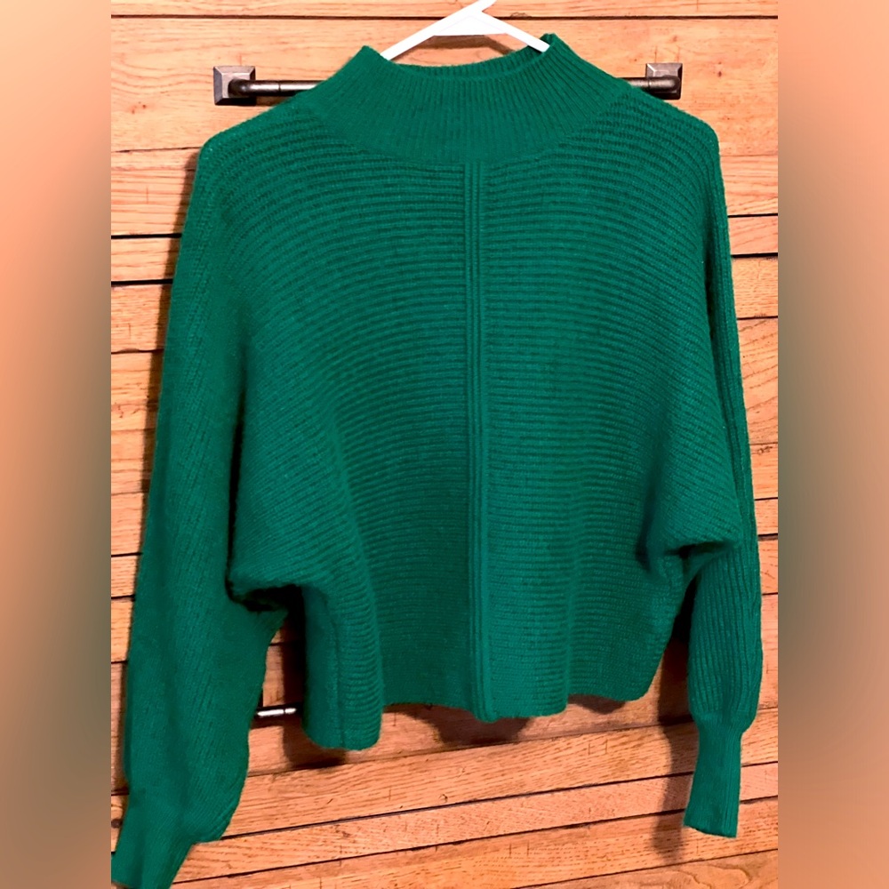 Women’s sweater